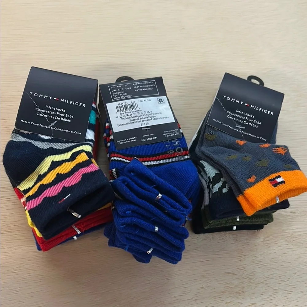 Tommy Hilfiger infant 6-12 Colorful Socks Set 3 packs